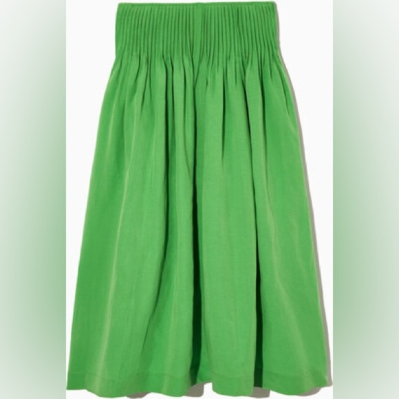 COS NWOT Pintucked Linen Blend A-Line Midi Skirt in Bright Green - Picture 1 of 9